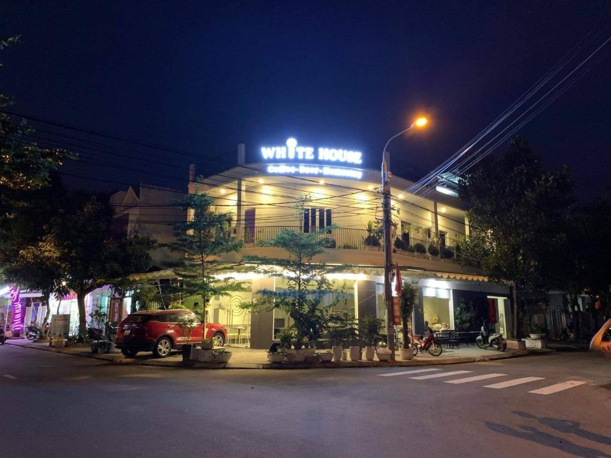 Local White House - Ecofriendly Homestay Da Nang Exteriör bild