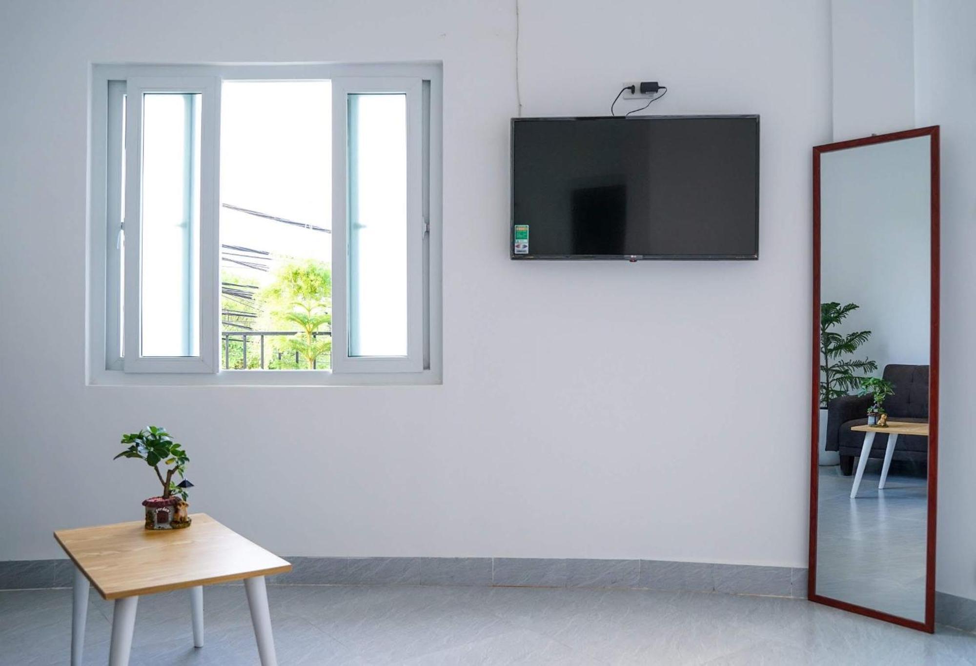 Local White House - Ecofriendly Homestay Da Nang Exteriör bild