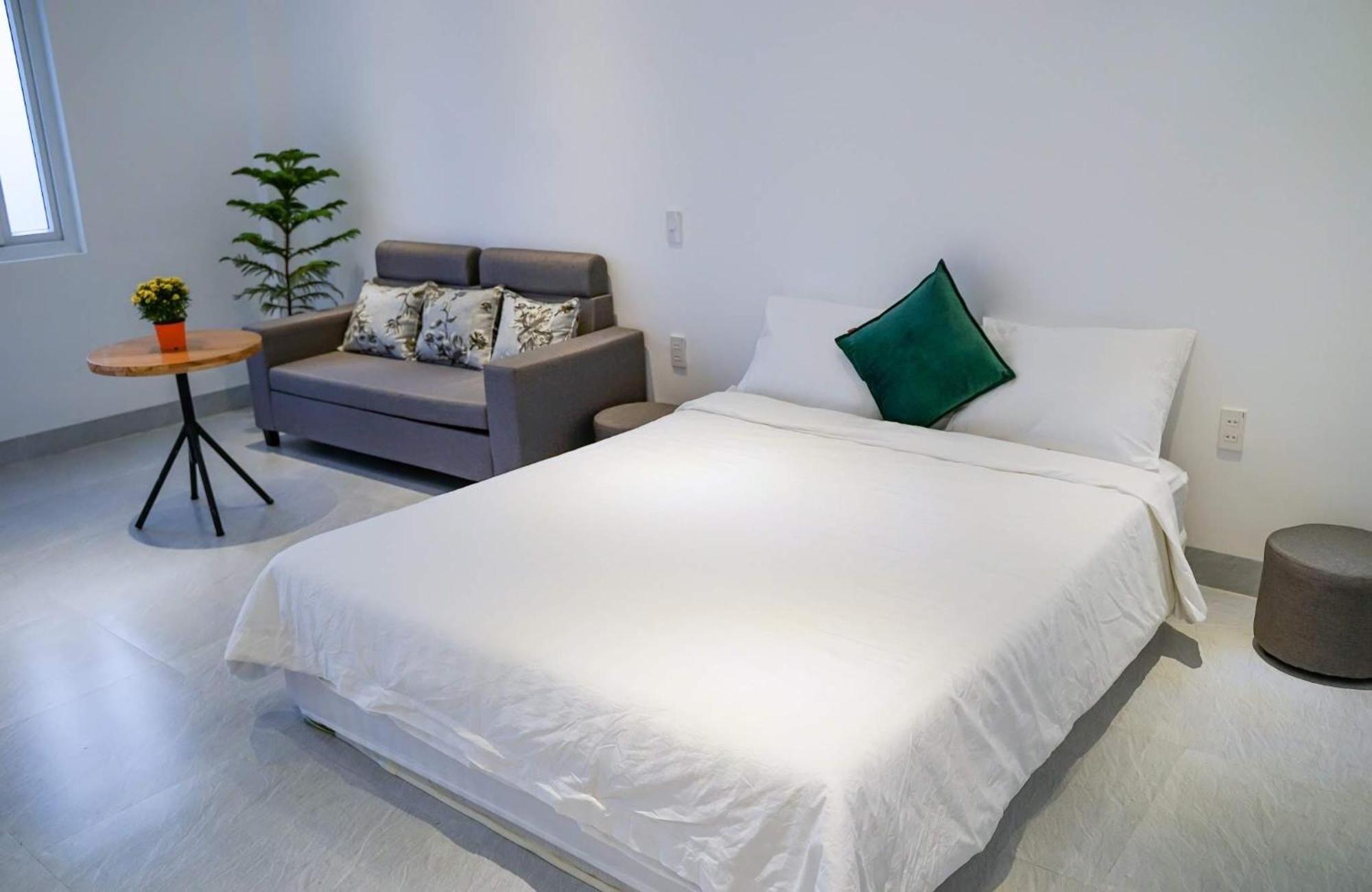 Local White House - Ecofriendly Homestay Da Nang Exteriör bild