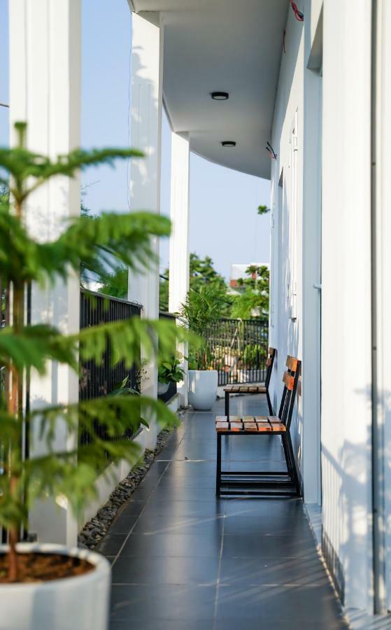 Local White House - Ecofriendly Homestay Da Nang Exteriör bild